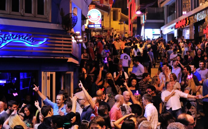 What it takes to get an investment banking job in Hong Kong