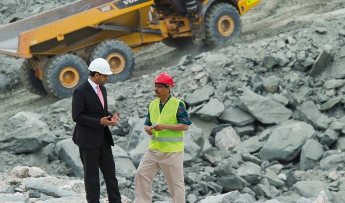 Metals E Mineração Investimento Bancário